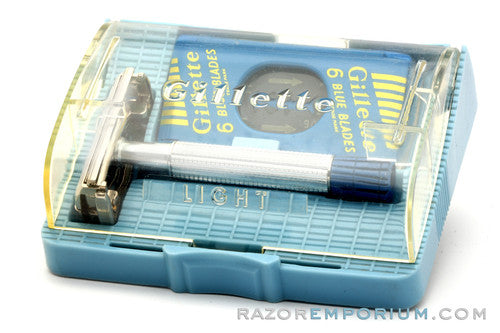 1959 E1 Gillette Blue Tip Light DE Super Speed Razor Nickel Set w/ Case & Blade Bank