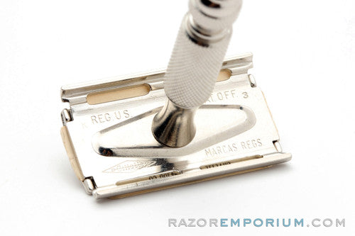 1965 Gillette Travel Tech Double Edge Safety Razor - K3 NOS