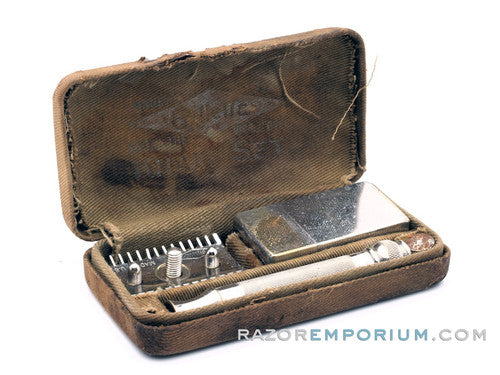 1918 Gillette Ball End Old Type Khaki Service DE Razor Set