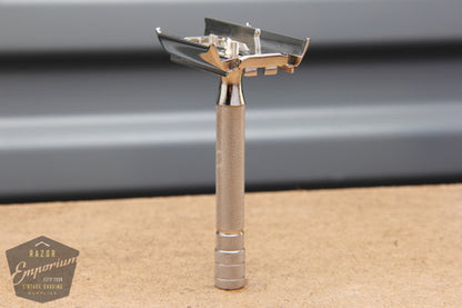 Gillette 1951 Notched Original Super Speed (DE) Safety Razor- W2 * Revamped- Nickel