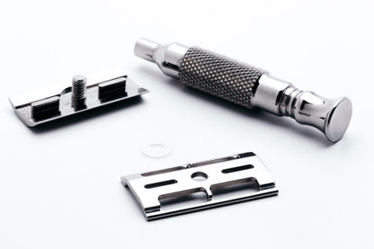 Titanium P076 Solid Bar 3 Piece Saftey Razor - Polished