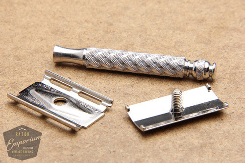Gillette 1968 Ball End Tech Spiral Handle Razor w/ Etched Logo Cap -N4