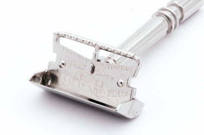 1930's Gem Micromatic Open Comb SE Safety Razor