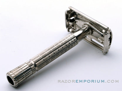 1959 E1 Flair Tip Super Speed DE Safety Razor Set w/ White Case & Blade Bank