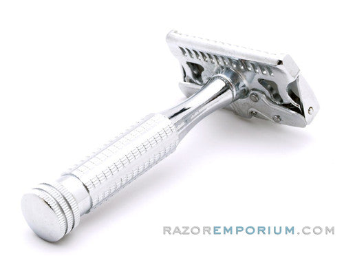 1930's Ever-Ready 1912 British Made Single Edge Safety Razor & Stropper in Cream Bakelite Snap Case