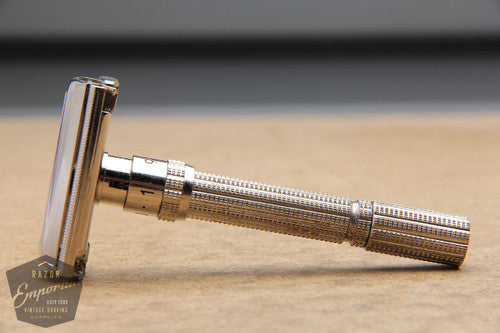 Gillette 1966 Slim Adjustable DE Safety Razor - L1