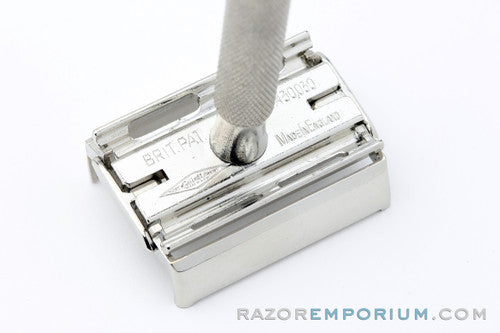 1940s Gillette British Rocket DE Safety Razor