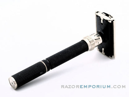 1984 Gillette Super Adjustable "Black Beauty" DE Safety Razor w\ Original Plastic Case & Blades