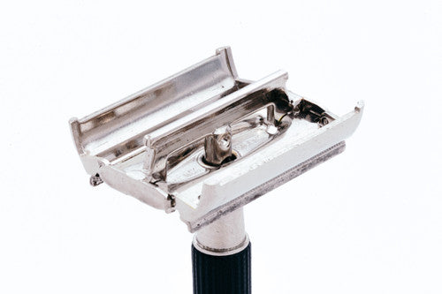 1973 Gillette Black Handle Super Speed DE Safety Razor