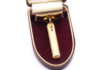 Shake Sharp Double Edge Safety Razor in Case | Original Condition