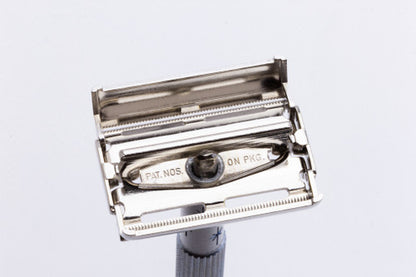 1965 Gillette K1 Blue Star Lady Gillette DE Safety Razor w/ Case