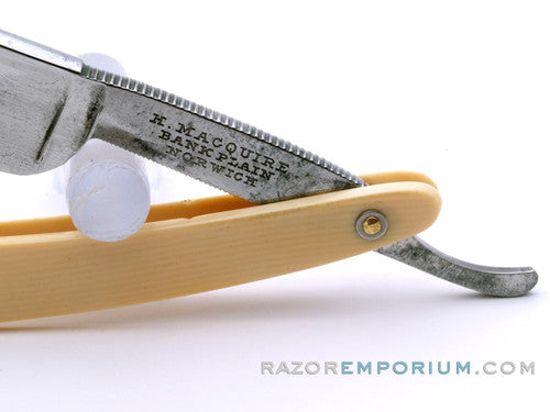 11/16" H. Macquire "MAC" Bank Plain Straight Razor | Norwich