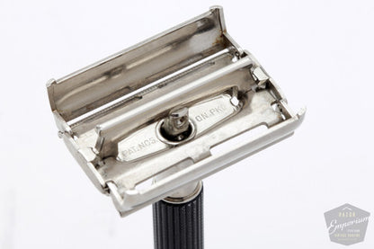 1976 Gillette W4 Black Handle Super Speed Safety Razor Set