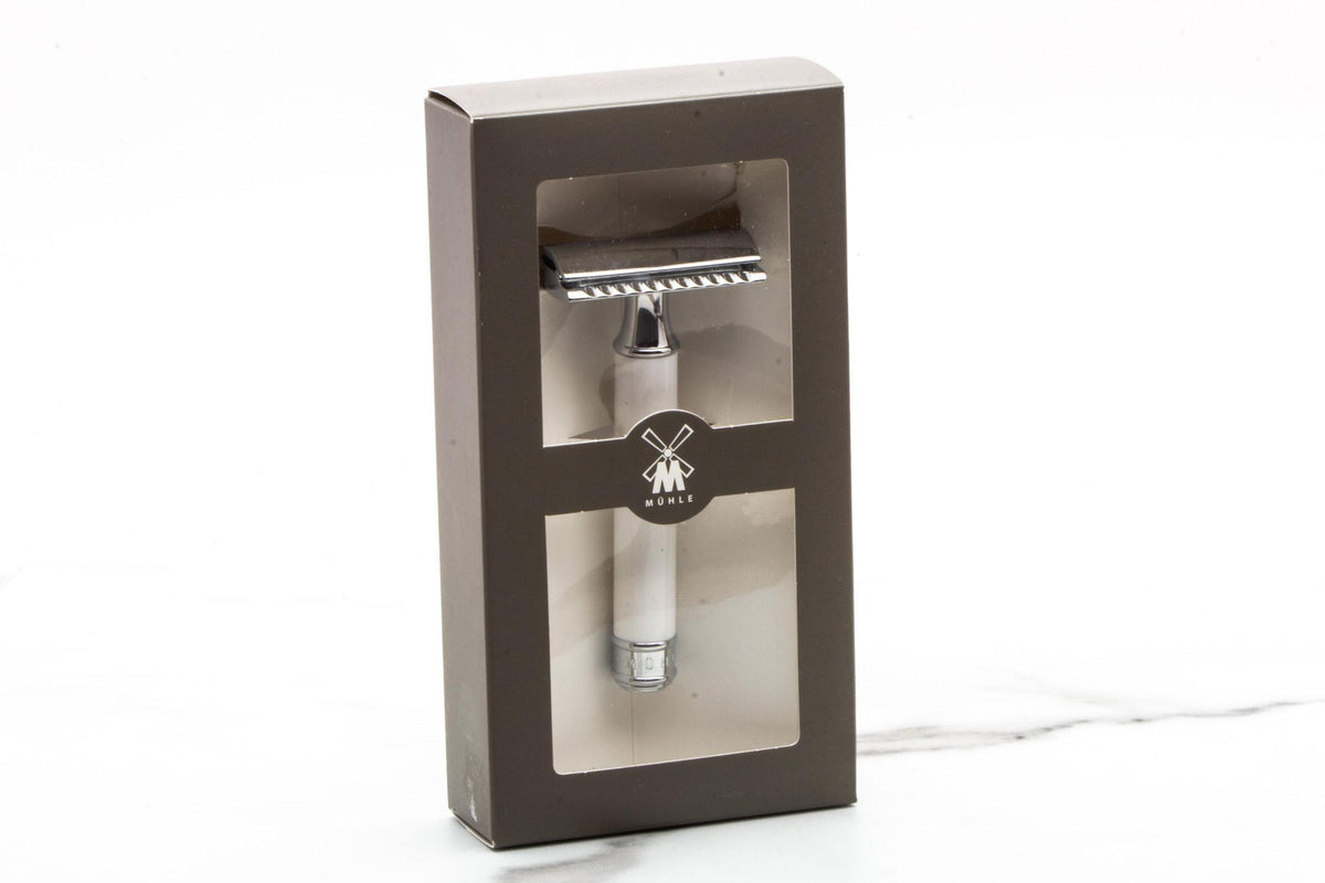 MUHLE | R107 Closed Comb Double Edge Safety Razor - White