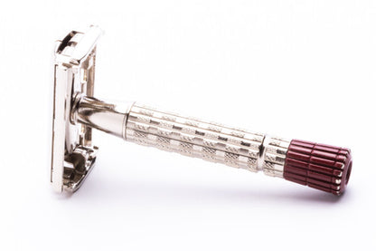 1957 Gillette Heavy Red Tip Double Edge Super Speed with Case C1
