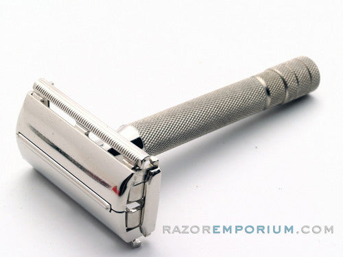 1940's Super Speed DE Safety Razor w/ Original Red Case & Blades