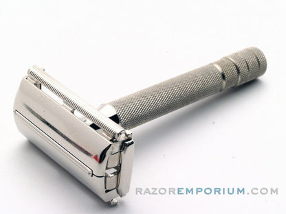 1940's Super Speed DE Safety Razor w/ Original Red Case & Blades