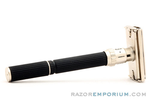 1969 Gillette Super Adjustable 109 Double Edge TTO Safety Razor O2