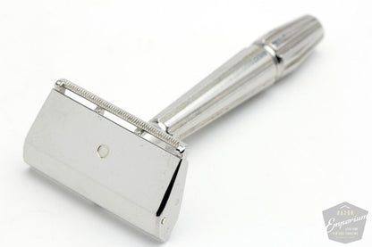 1940's Gem Micromatic Bullet Tip TTO SE Safety Razor