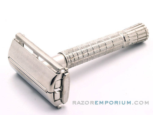 1959 E1 Flare Tip Super Speed DE Safety Razor Set Nickel w/ White Case & Blade Bank
