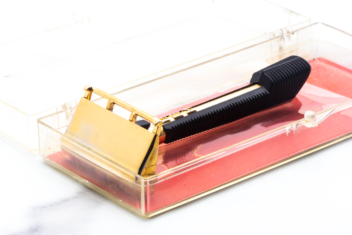 Gem Gold Push Button Single Edge Razor with Case | Original Condition