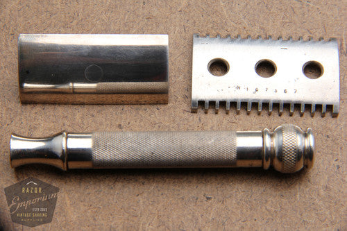 Gillette 1920  Pocket Edition - Old Type Ball End Tech (DE) Razor Set