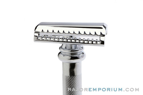 SCRATCH & DENT Merkur 39C - HD Long Handle Barber Pole Safety Razor, Slant Bar