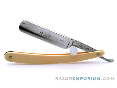 11/16" H. Macquire "MAC" Bank Plain Straight Razor | Norwich