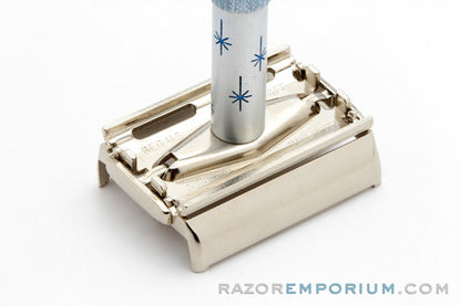 1963 Gillette I1 Blue Star Lady Gillette DE Safety Razor