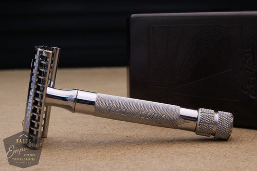 Eclipse Red Ring Double Edge Safety Razor in Case