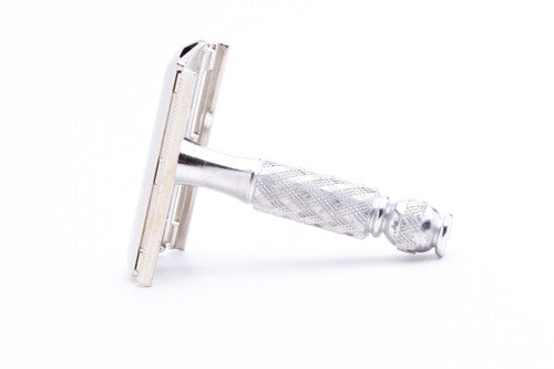 1966 Gillette Ball End Tech Travel Spiral Handle Razor M1