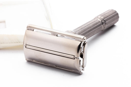 1965 K3 Gillette Slim Adjustable Double Edge Safety Razor Set |  Original Condition
