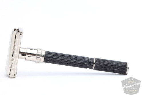 Gillette 1975 Super 109 Adjustable Double Edge Safety Razor