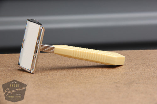 Gem 1940's G-Bar Single Edge Razor with Cream Handle - Excellent