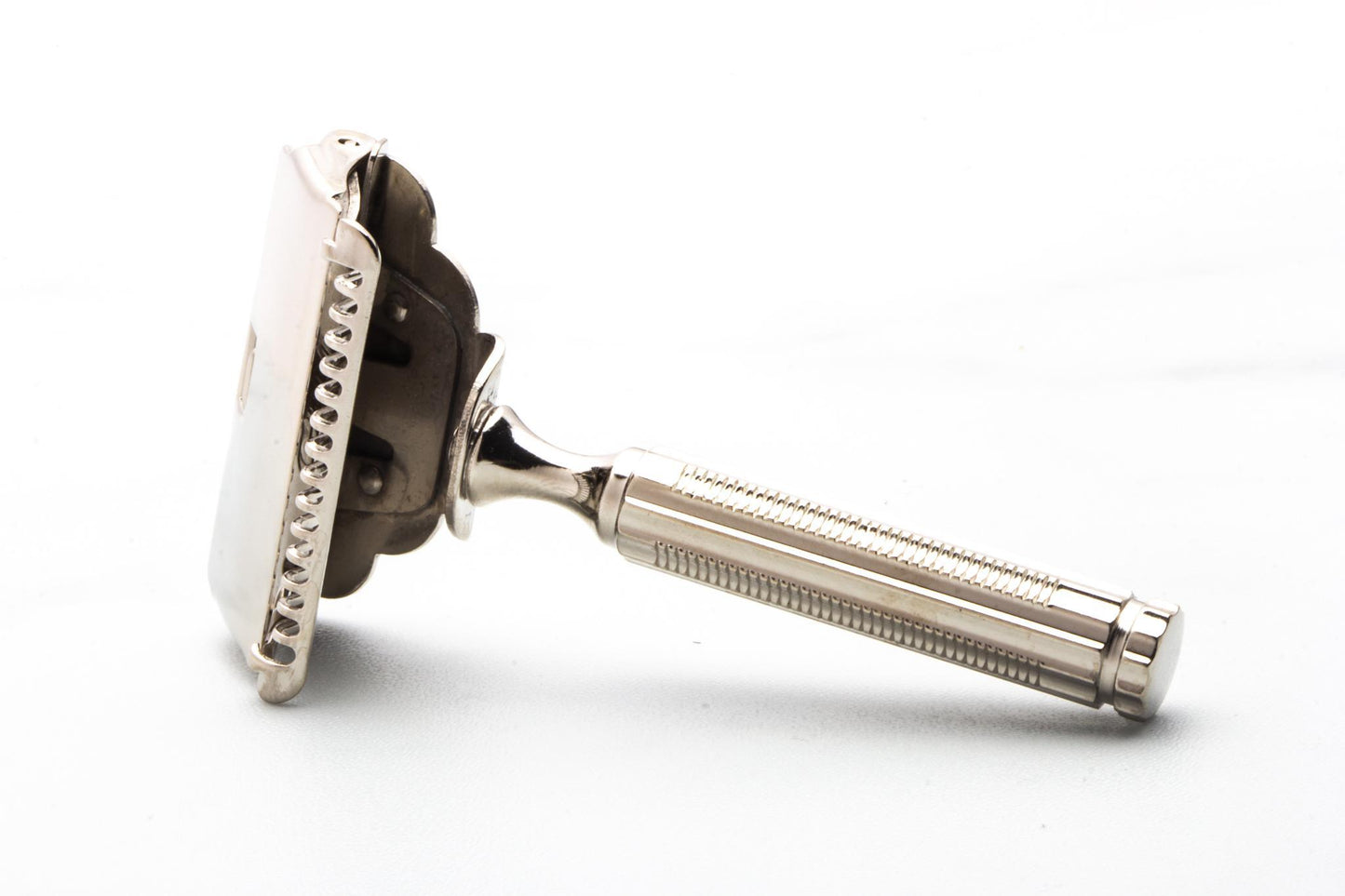 1920's Gem Single Edge Safety Razor Set in Metal Case | Original Condition