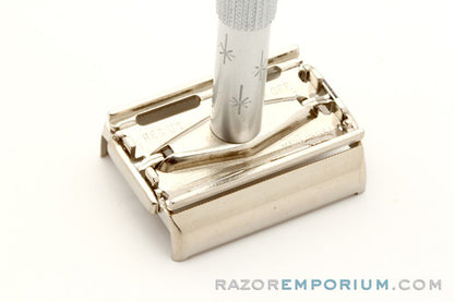 1963 I1 Gillette Blue Star Lady Safety Razor