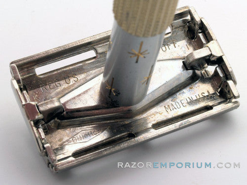 1965 K1 Gillette Champagne Star Lady Gillette DE Safety Razor
