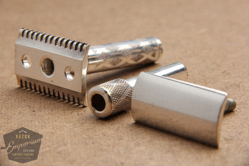Gillette 1928 Silver New Standard Safety Razor