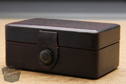 Gillette 1908 Single Ring Old Type Script Logo Set in Leather Case w/ Blade Banks