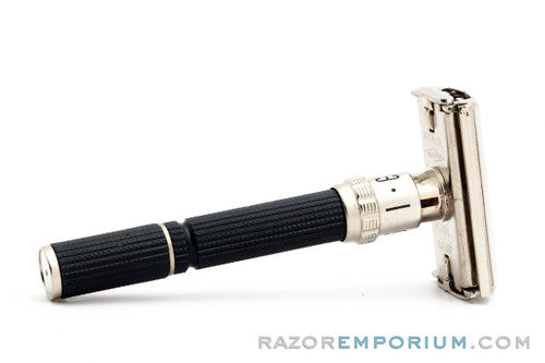 1969 Gillette Super Adjustable 84 DE TTO Safety Razor O1