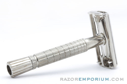 1966 Gillette Flair Tip Super Speed Safety Razor L1