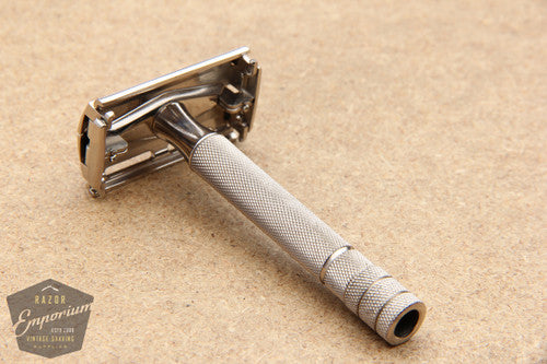 Gillette 1947-1950 Notched Super Speed Safety Razor DE