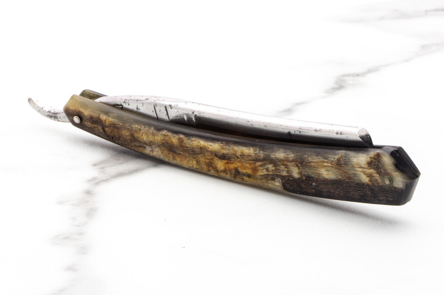 6/8 Restored Thiers Issard Loup Belier Carbon Horn Straight Razor