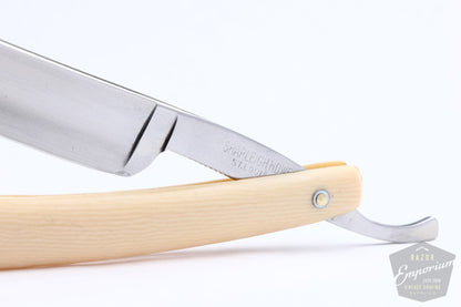 11/16" Shapleigh Hardware Hollow Straight Razor | St. Louis, MI USA