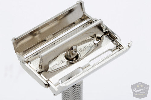 1954 Gillette Z3 Super Speed Double Edge in Blue Case