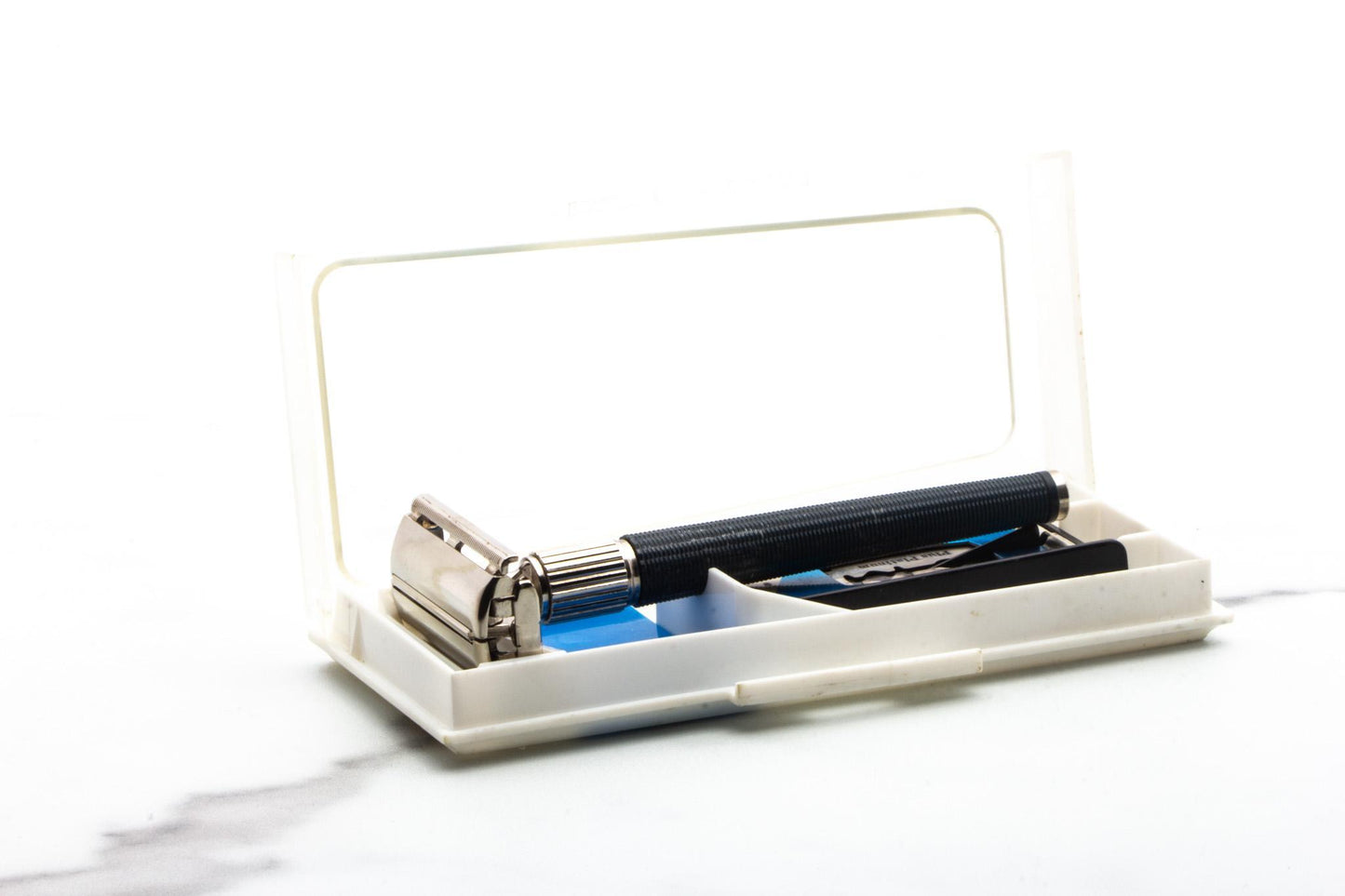 1993 N1 Gillette Knack  Double Edge Safety Razor Set | Original Condition