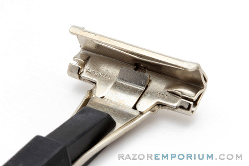 1960's Schick Black Handle SE Injector Safety Razor