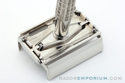 1947-51 Gillette Flare Tip Regular British Rocket Safety Razor Set