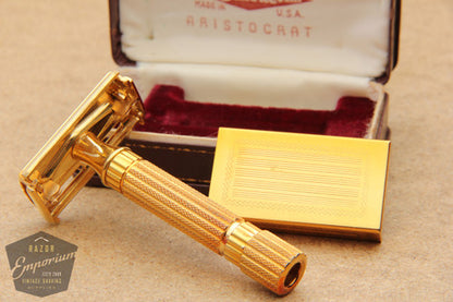 Gillette 1946 Aristocrat Non-Notched w/ Leather Case and Original Blade Bank
