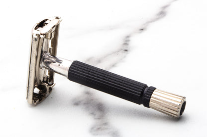 1967 M4 Gillette Black Handle Super Speed Safety Razor  | Original Condition